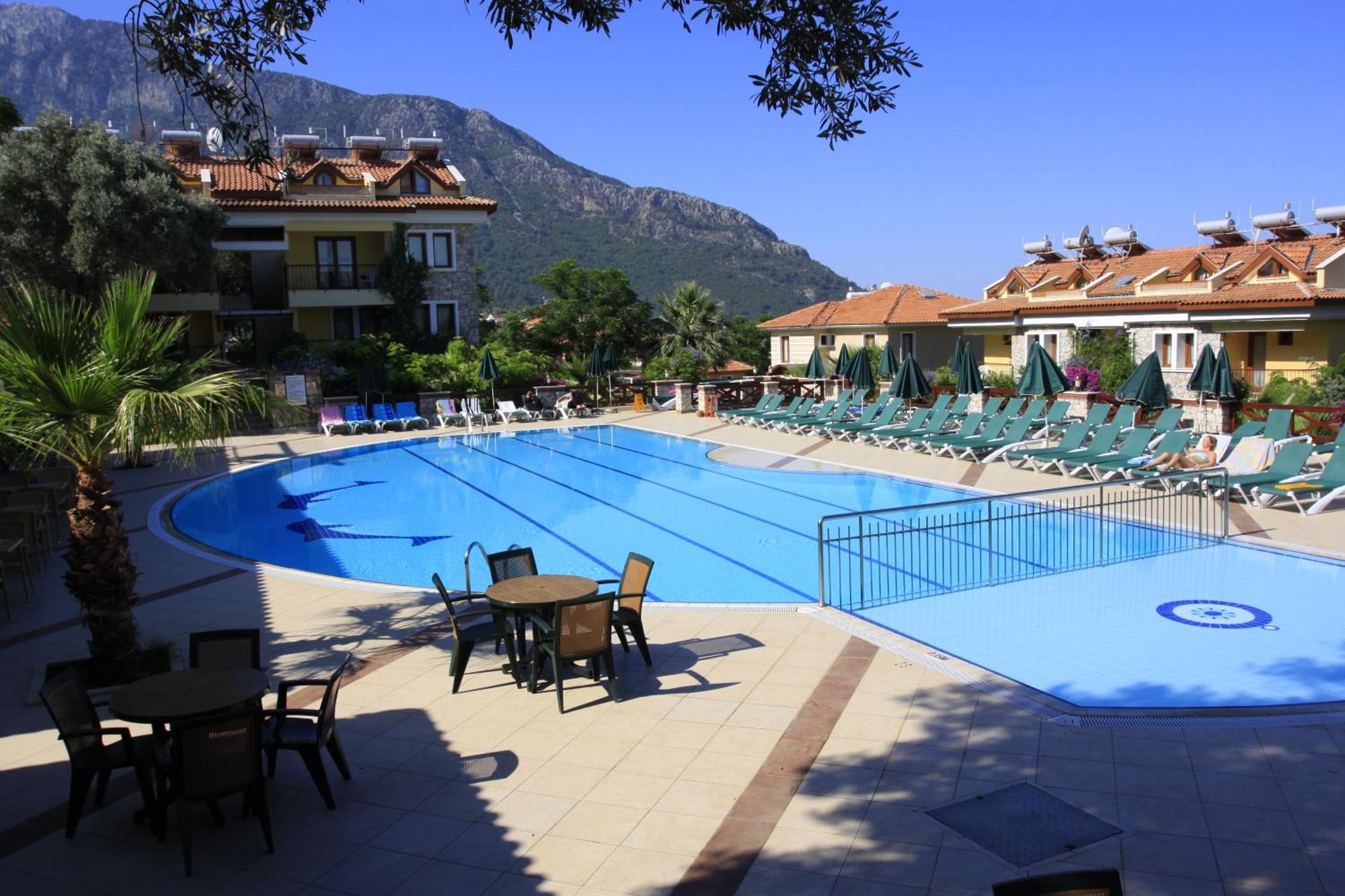 Perdikia Hill Hotel And Villas Ölüdeniz Esterno foto